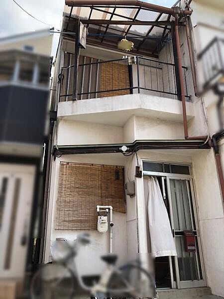 外観：327002265308