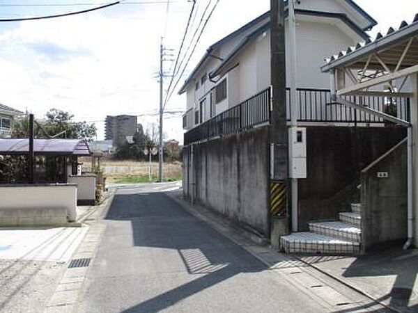前面道路含む現地写真