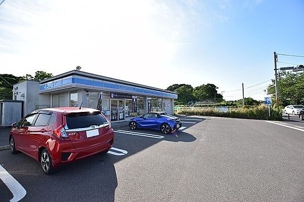 ローソン田上広木店【ローソン田上広木店】鹿児島市田上町にあるコンビニです。設備・サービス　駐車場あり、ATM、お酒、たばこ、マルチコピー機、Wi-Fiなど 580m