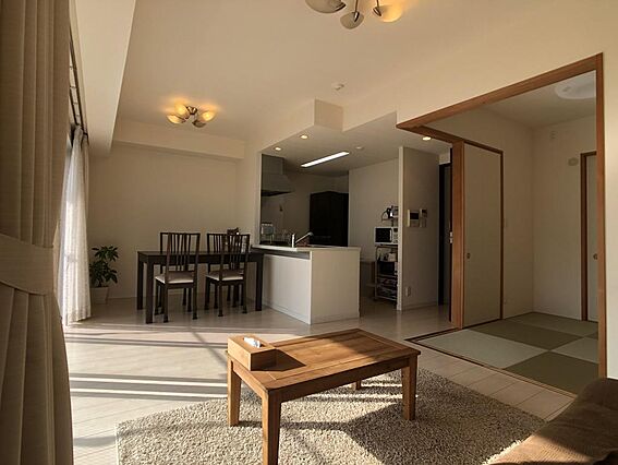 リビング/ダイ...