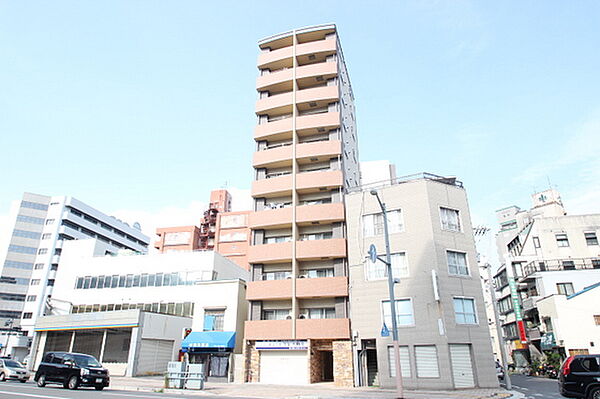 Ｇｏｌｄ　Ｃｏｕｒｔ　宝町 ｜広島県広島市中区宝町(賃貸マンション1LDK・8階・41.01㎡)の写真 その1