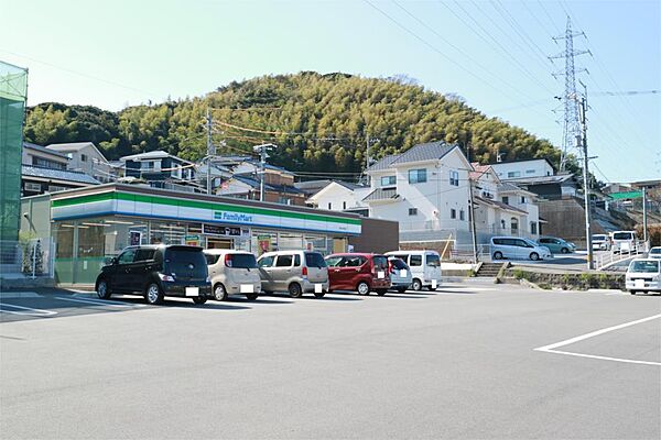 ファミリーマート 下関大学町店（447m）