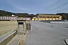 周辺：米原市立双葉中学校　校舎 350m
