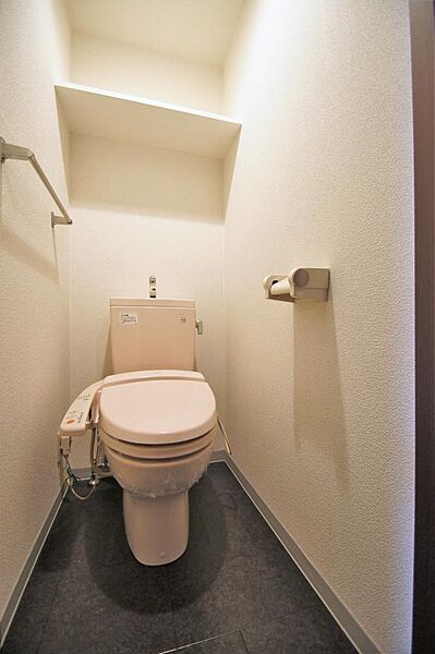 画像15:トイレはキレイに清掃されています。