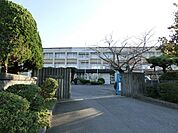 直方市立新入小学校(1、500m)