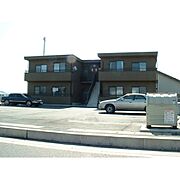 出雲市駅よりバス5分 徒歩9分 築25年9ヶ月 2階建の賃貸物件