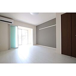 Ｌｉｍｎｅ（リムネー） 105 1階1Kのリビング/ダイニング