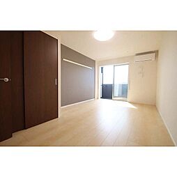 Ｈａｃｋ　ｂｅｒｒｙ真鍋 201 2階1Kのリビング/ダイニング