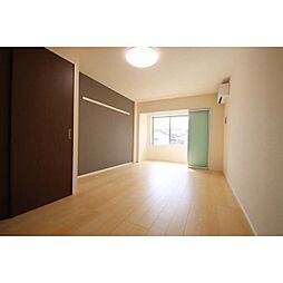 Ｈａｃｋ　ｂｅｒｒｙ真鍋 105 1階1Kのリビング/ダイニング