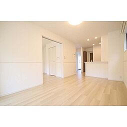 ミースII 102 1階1LDKのリビング/ダイニング