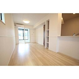 スイレンティ　2 101 1階1LDKのリビング/ダイニング