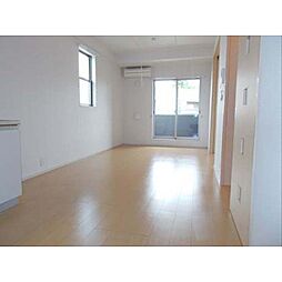 イーストリバティーIII 201 2階2LDKのリビング/ダイニング