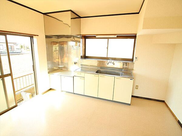 detached 茨城県常総市若宮戸

地図を見る