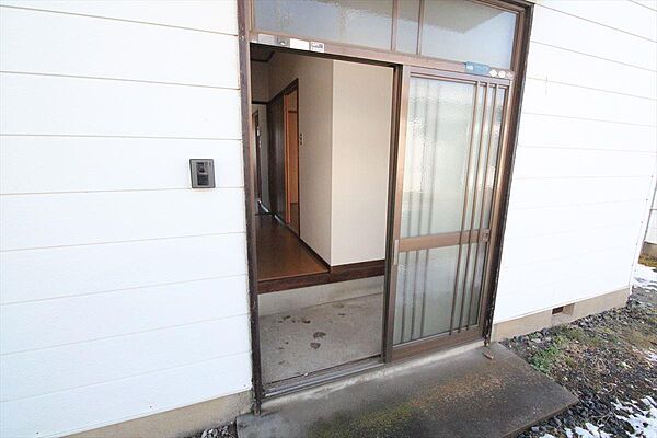 detached 茨城県土浦市木田余西台

地図を見る