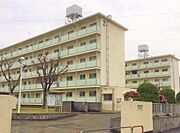 現川駅より徒歩50分 3階 築45年7ヶ月の賃貸物件