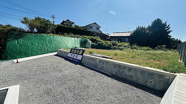 ひな壇　上段　下段