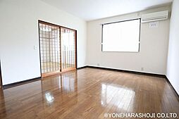 K＆KHouse 101 1階2LDKのリビング/ダイニング