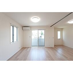 D-Grande下新 102 1階1LDKのリビング/ダイニング