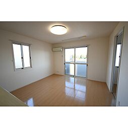 ラ・シェール下堀 205 2階1SLDKのリビング/ダイニング