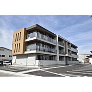 南富山駅より徒歩24分 築3年3ヶ月 3階建の賃貸物件