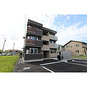 下奥井駅より徒歩15分 築4年8ヶ月 3階建の賃貸物件