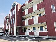 南富山駅前駅より徒歩4分 築35年9ヶ月 3階建の賃貸物件