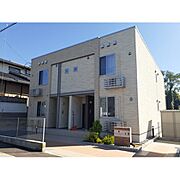 呉羽駅より徒歩23分 築5年7ヶ月 2階建の賃貸物件