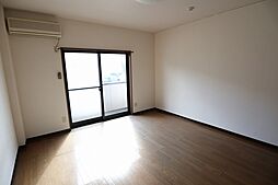 コーポ リベラル 107 1階1Kのリビング/ダイニング