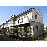 高岡駅より徒歩20分 2階 築32年の賃貸物件