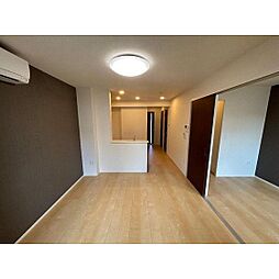 ヴァンヴェール・ノムラ 105 1階1LDKのリビング/ダイニング