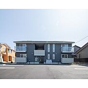 越中中川駅より徒歩8分 築2年8ヶ月 2階建の賃貸物件