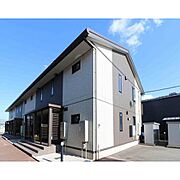 福岡駅より徒歩50分 築8年8ヶ月 2階建の賃貸物件