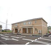  築8年6ヶ月 2階建の賃貸物件