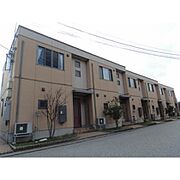 高岡駅より徒歩5分 築21年10ヶ月 2階建の賃貸物件