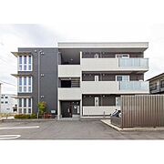  3階 築5年9ヶ月の賃貸物件