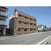  2階 築9年8ヶ月の賃貸物件