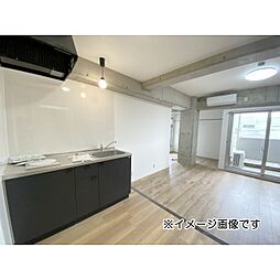 ウエストヴィレッジ 305 3階ワンルームのリビング/ダイニング