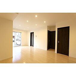 リライフ両三柳 Ａ - 3LDKのリビング/ダイニング