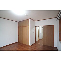 コーポ栄幸 102 1階1Kのリビング/ダイニング