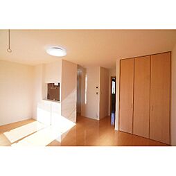 ウィズ 202 2階1LDKのリビング/ダイニング