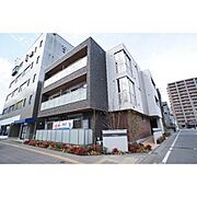 高崎駅より徒歩9分 築7年 3階建の賃貸物件