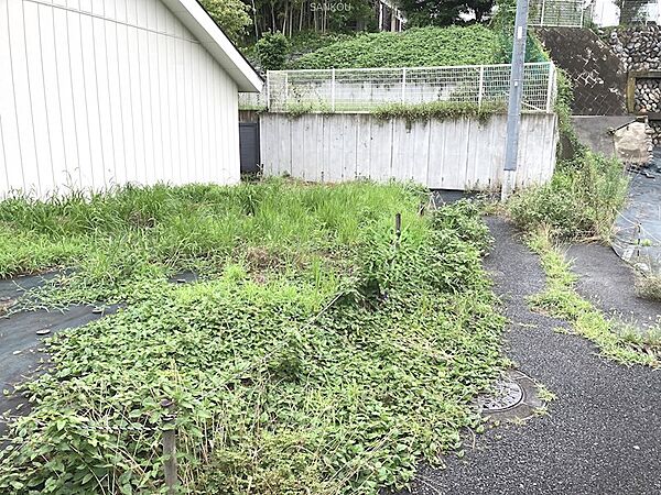 東側現地