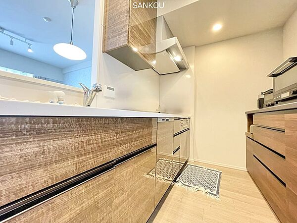 apartment 群馬県高崎市あら町51-1
地図を見る