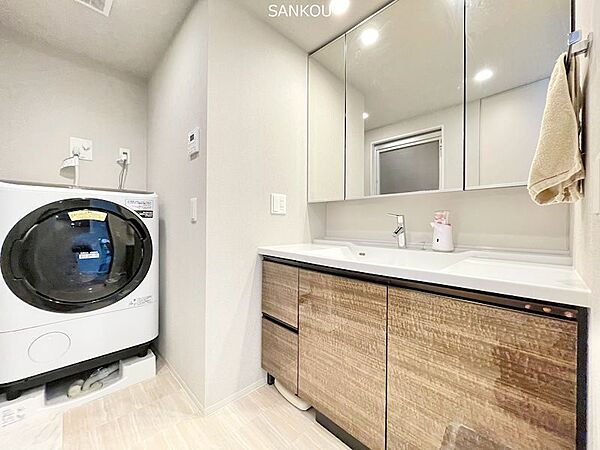 apartment 群馬県高崎市あら町51-1
地図を見る
