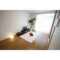 JR常磐線 牛久駅 バス12分 一本松下車 徒歩3分の賃貸アパート 2階1LDKのリビング/ダイニング