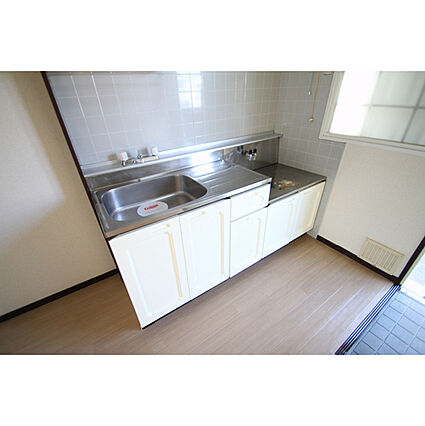 サンシティ二の宮C_内装_1