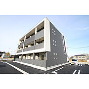 みどりの駅より徒歩16分 築13年9ヶ月 3階建の賃貸物件