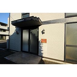 11 / 18
