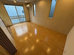 シャーメゾン春日出 202 2階1Kのリビング/ダイニング