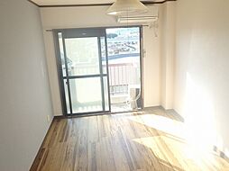 阪急宝塚本線 石橋阪大前駅 徒歩4分の賃貸マンション 2階1Kのリビング/ダイニング